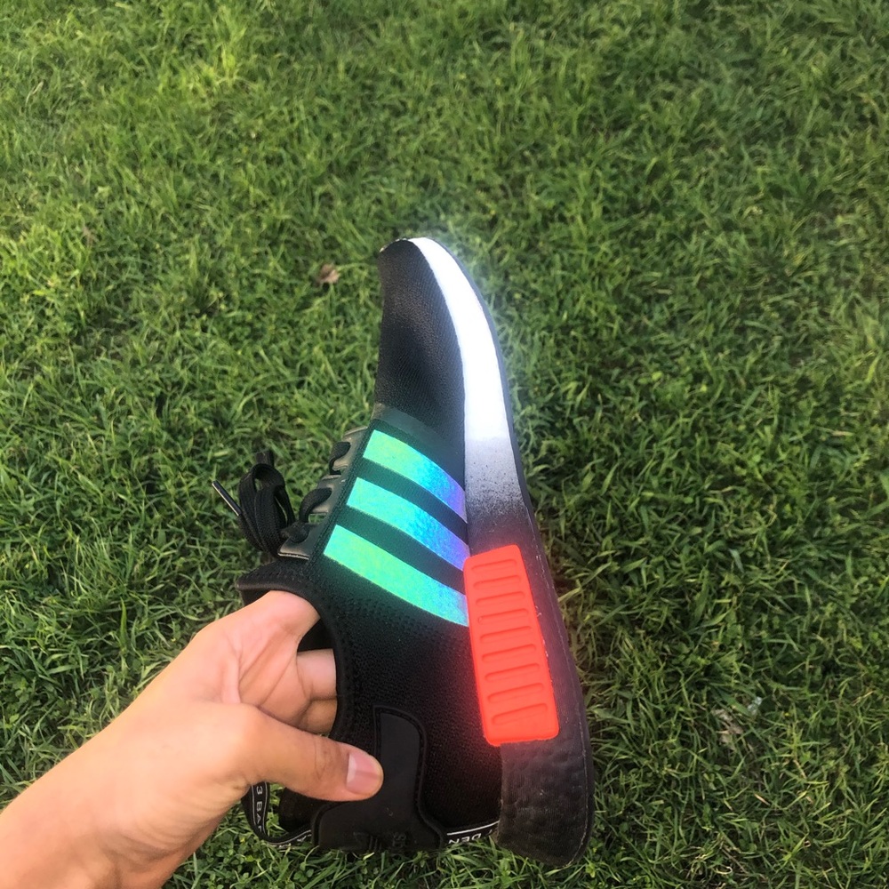 Selling Adidas shoes size 10.5. (Reflective) - Picture 4 of 6